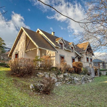 #Hp La Maison Des Lilas Large Family House Sleeps 12 Garden Seyssins Bagian luar foto