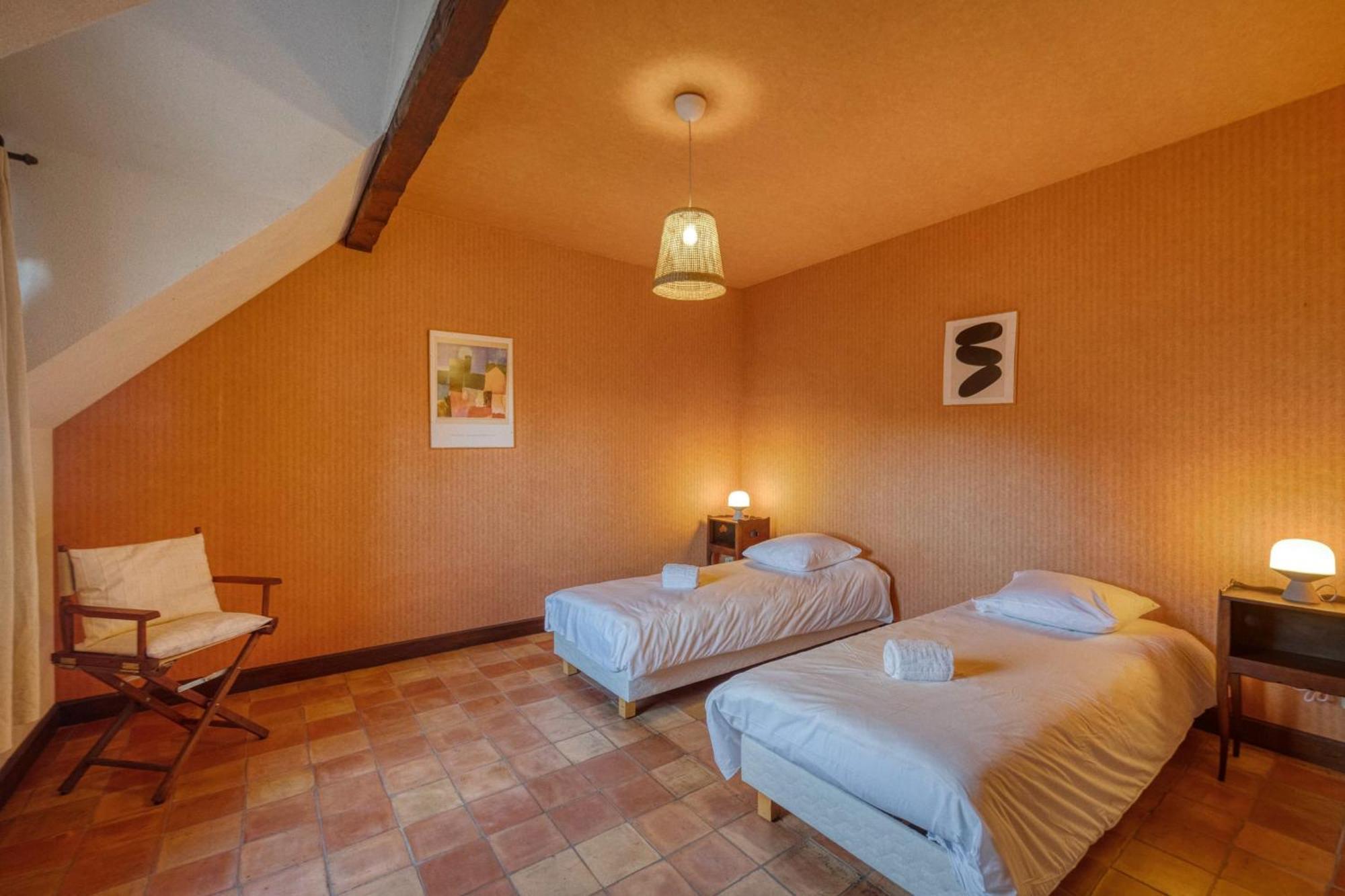 #Hp La Maison Des Lilas Large Family House Sleeps 12 Garden Seyssins Bagian luar foto