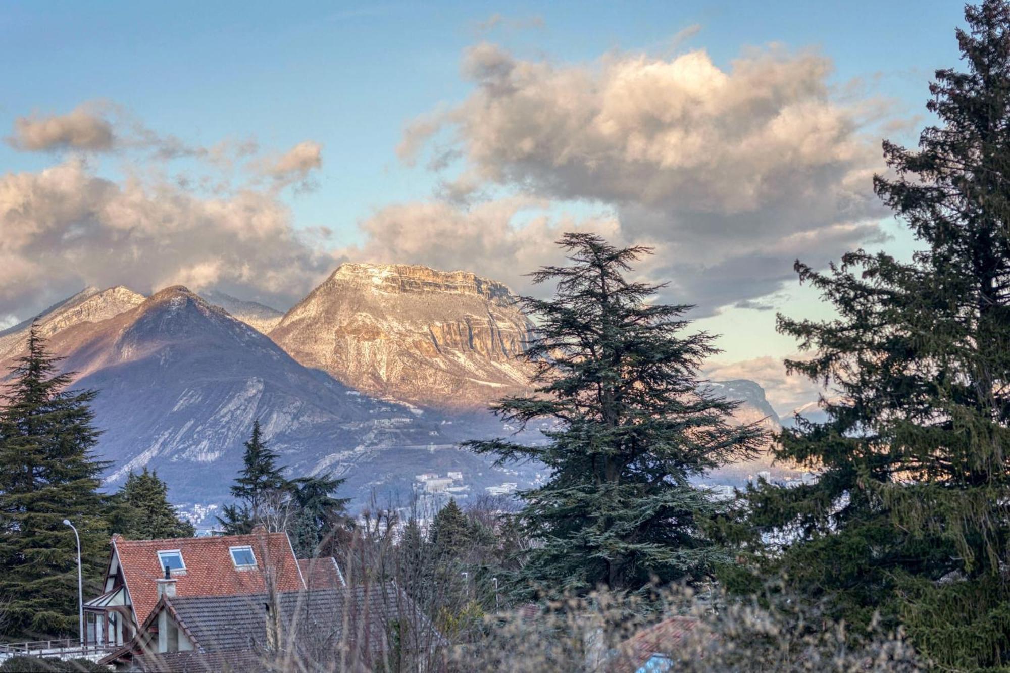 #Hp La Maison Des Lilas Large Family House Sleeps 12 Garden Seyssins Bagian luar foto